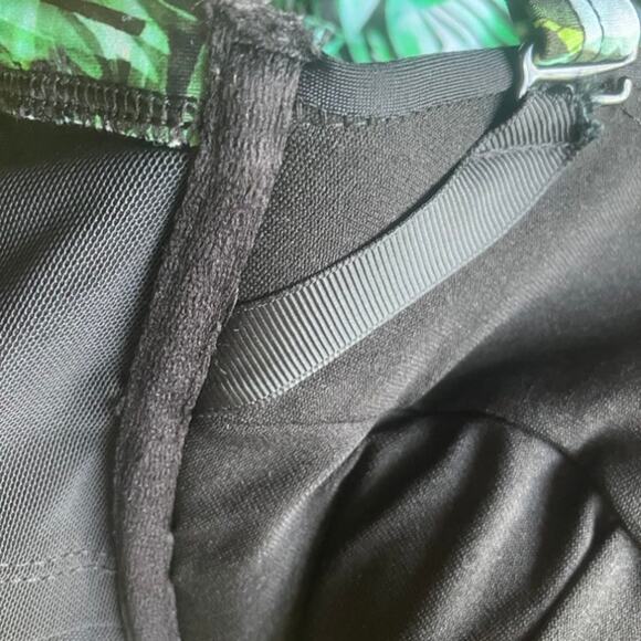 Torrid Vixen Underwire One Piece Swimsuit Size 3 Green Palms Cutout Mesh Push Up - Picture 8 of 12